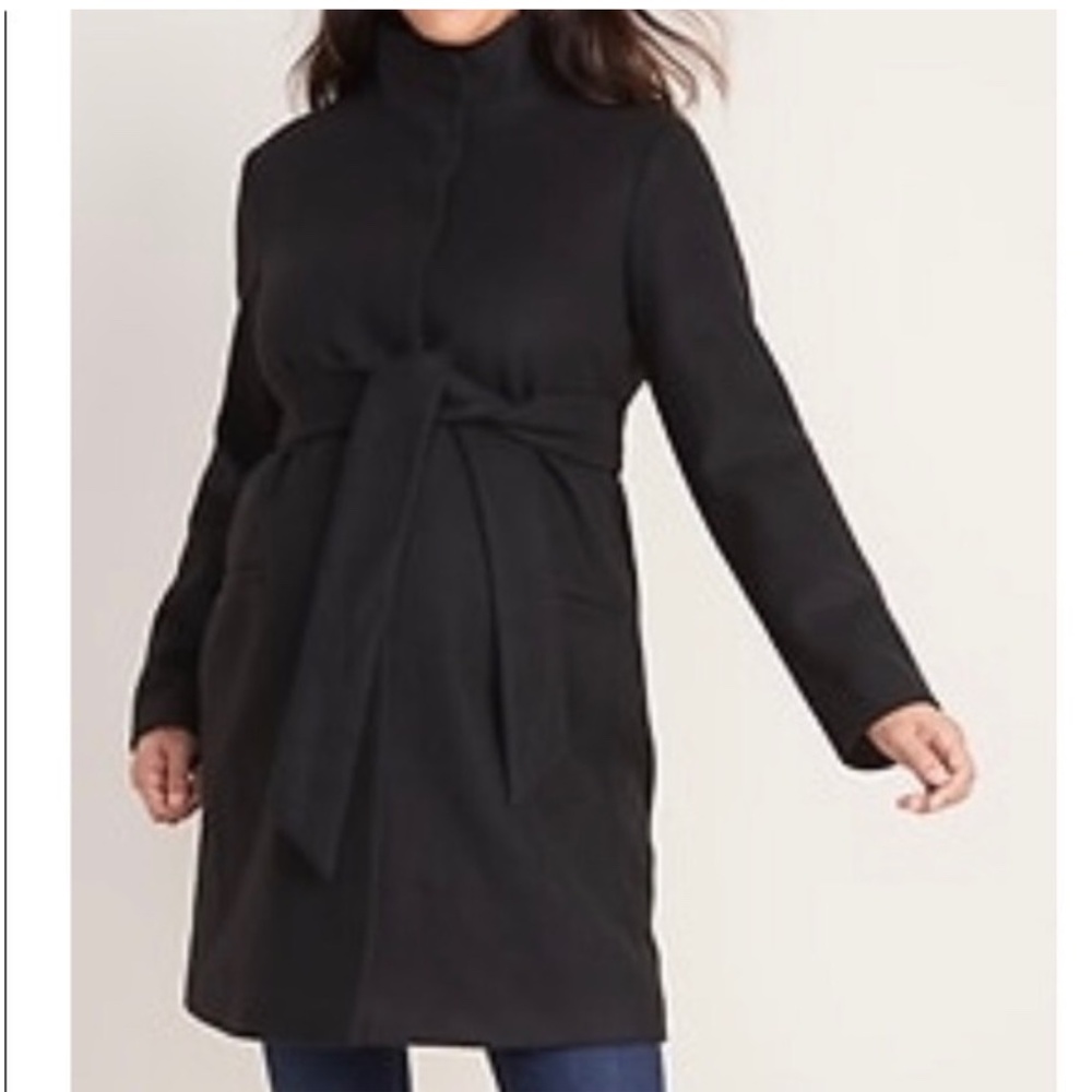 Maternity black coat